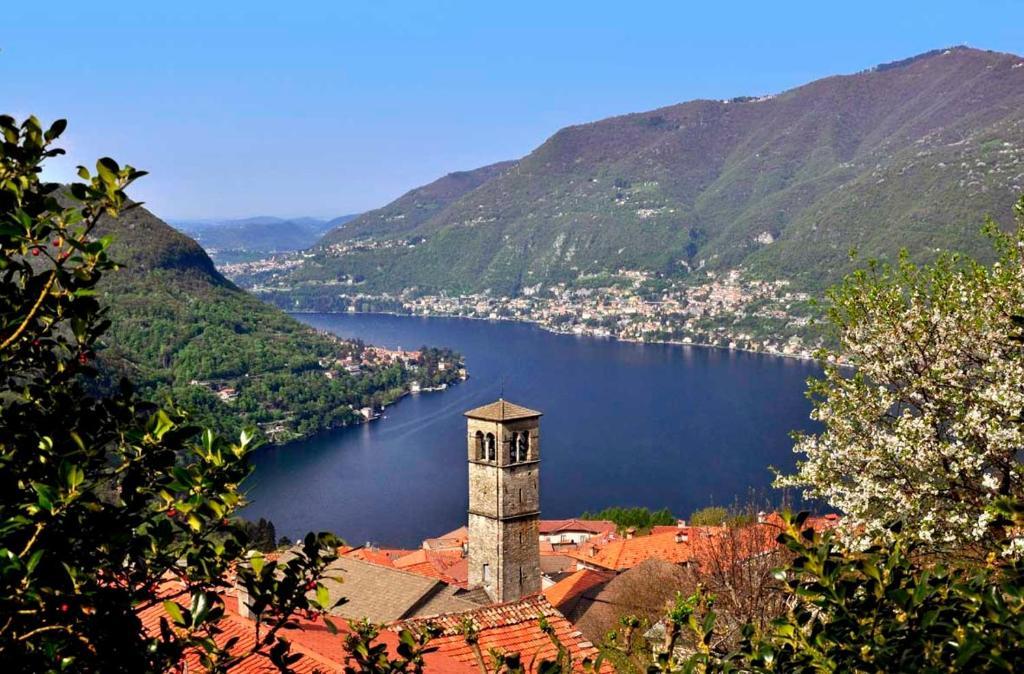 B&B Aquarelle Faggeto Lario Luaran gambar