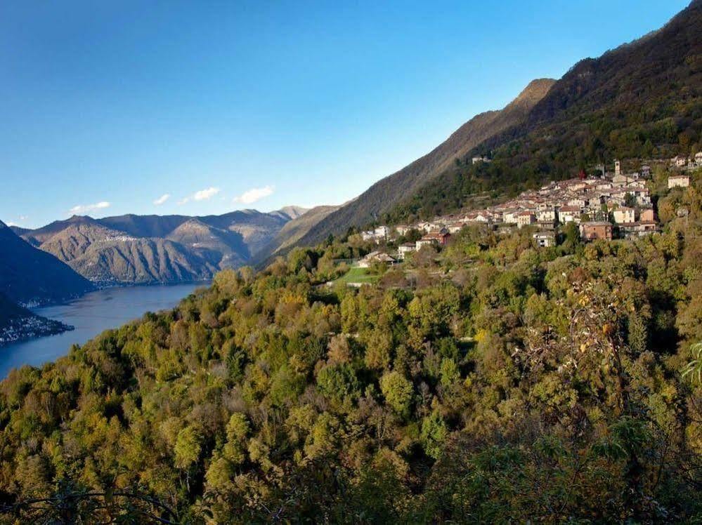 B&B Aquarelle Faggeto Lario Luaran gambar
